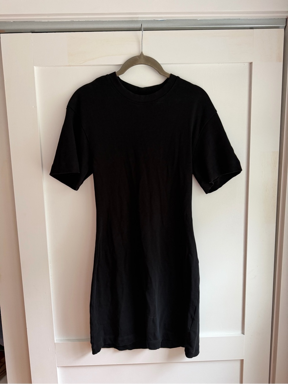 H&M Black Short Sleeve Crewneck Tee Dress